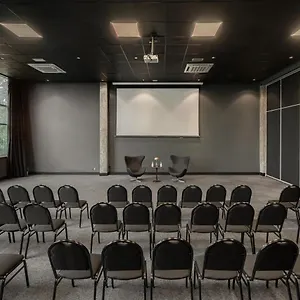 /